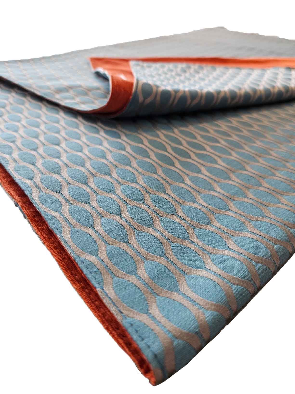 King Reversable Bed Runner (<5 limited stock)